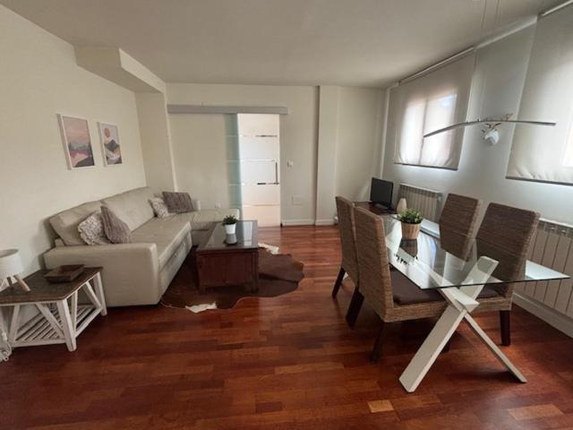 Duplex Centrico Labati Jaca Appartement Buitenkant foto
